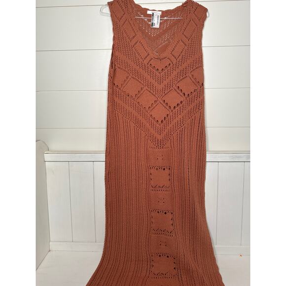 Lalavon Dresses & Skirts - LALAVON Terracotta Crochet Midi Dress, V-neck, Side Slit NEW w/Tags Size LARGE